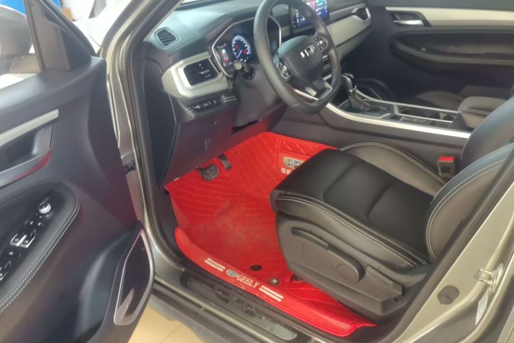 GEELY Vision X6 2020 immagine di auto #16