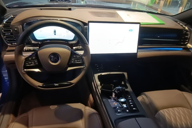 BYD Han 2022 car image #10