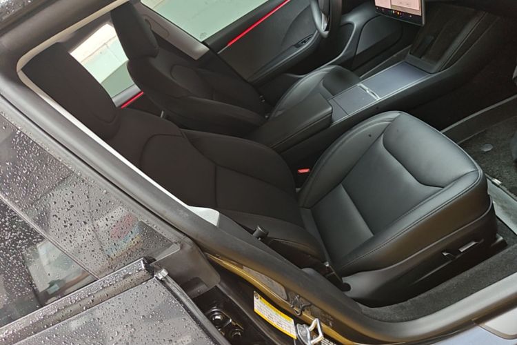 Tesla Model 3 2025 car image #24