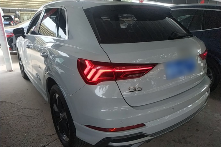 Audi Q3 2021 #5 Audi Q3 2021 car image #5