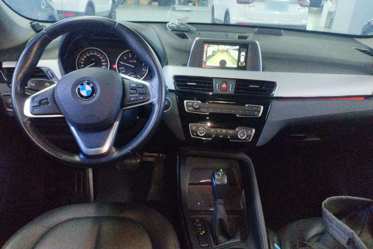 BMW X1 2016 image de voiture #10