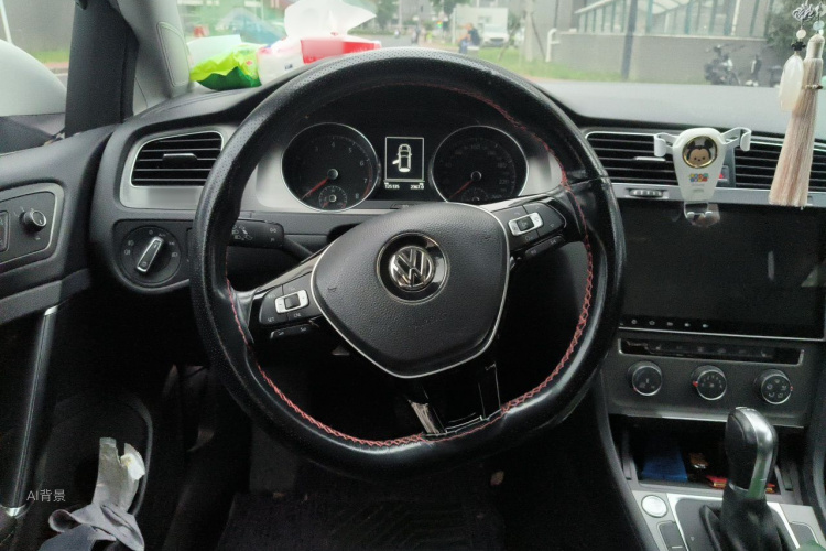 Volkswagen Golf 2016 car image #12