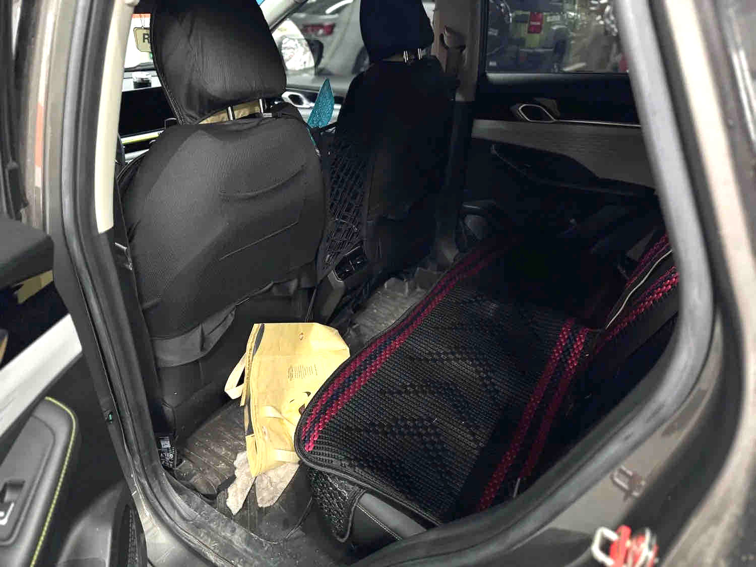 GEELY Coolray 2023 car image #3