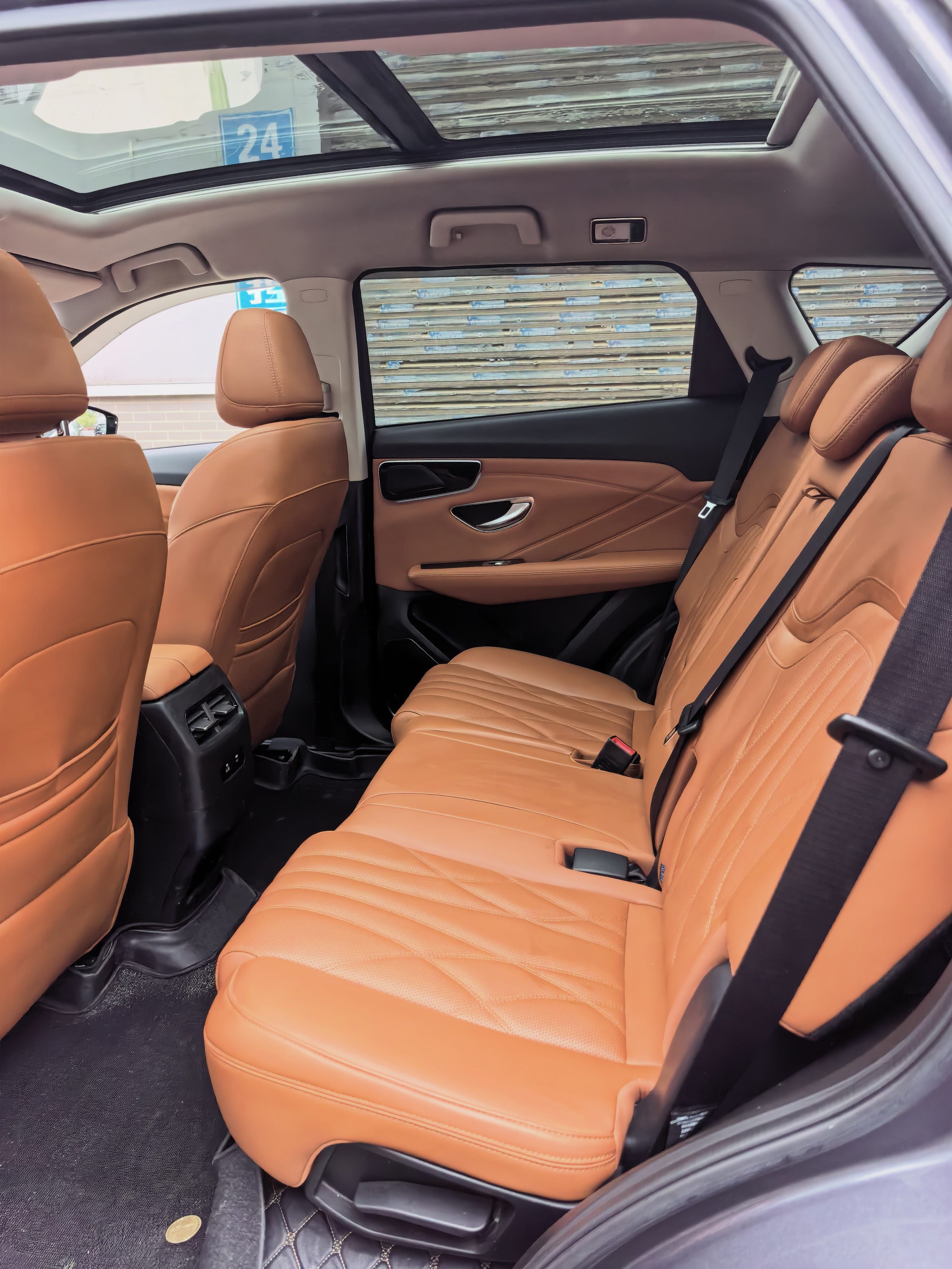 Jetour X70 PLUS 2024 car image #6