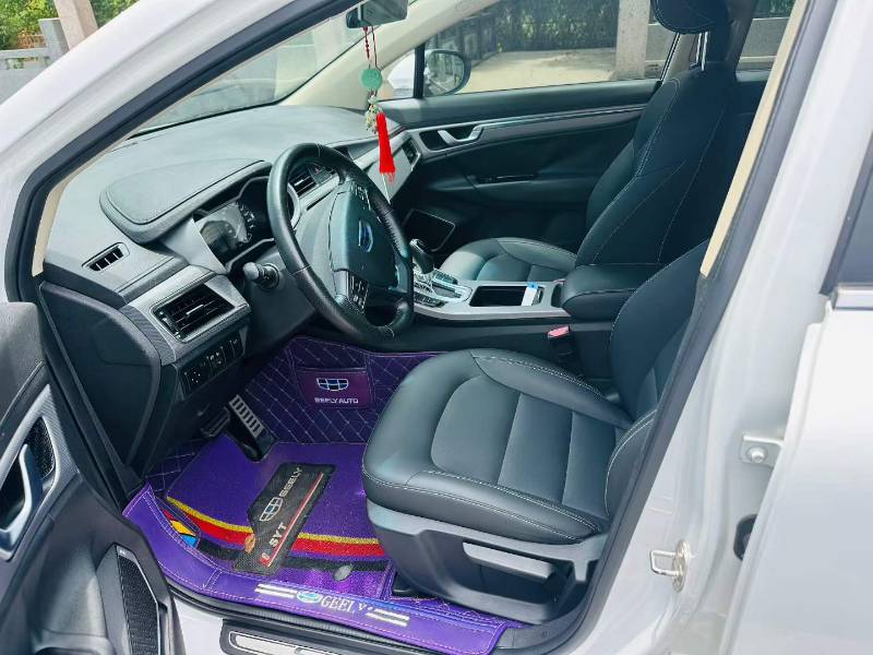 GEELY Emgrand GS 2018 car image #4