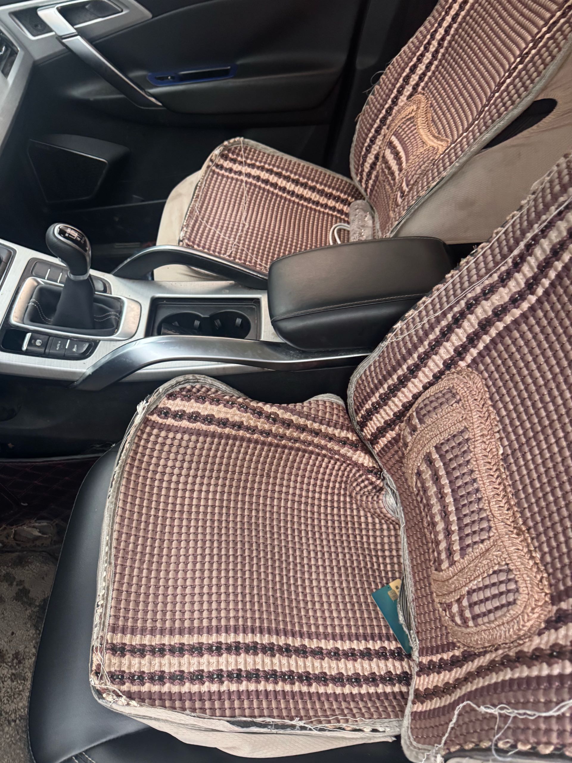 GEELY Boyue 2017 #4 GEELY Boyue 2017 car image #4