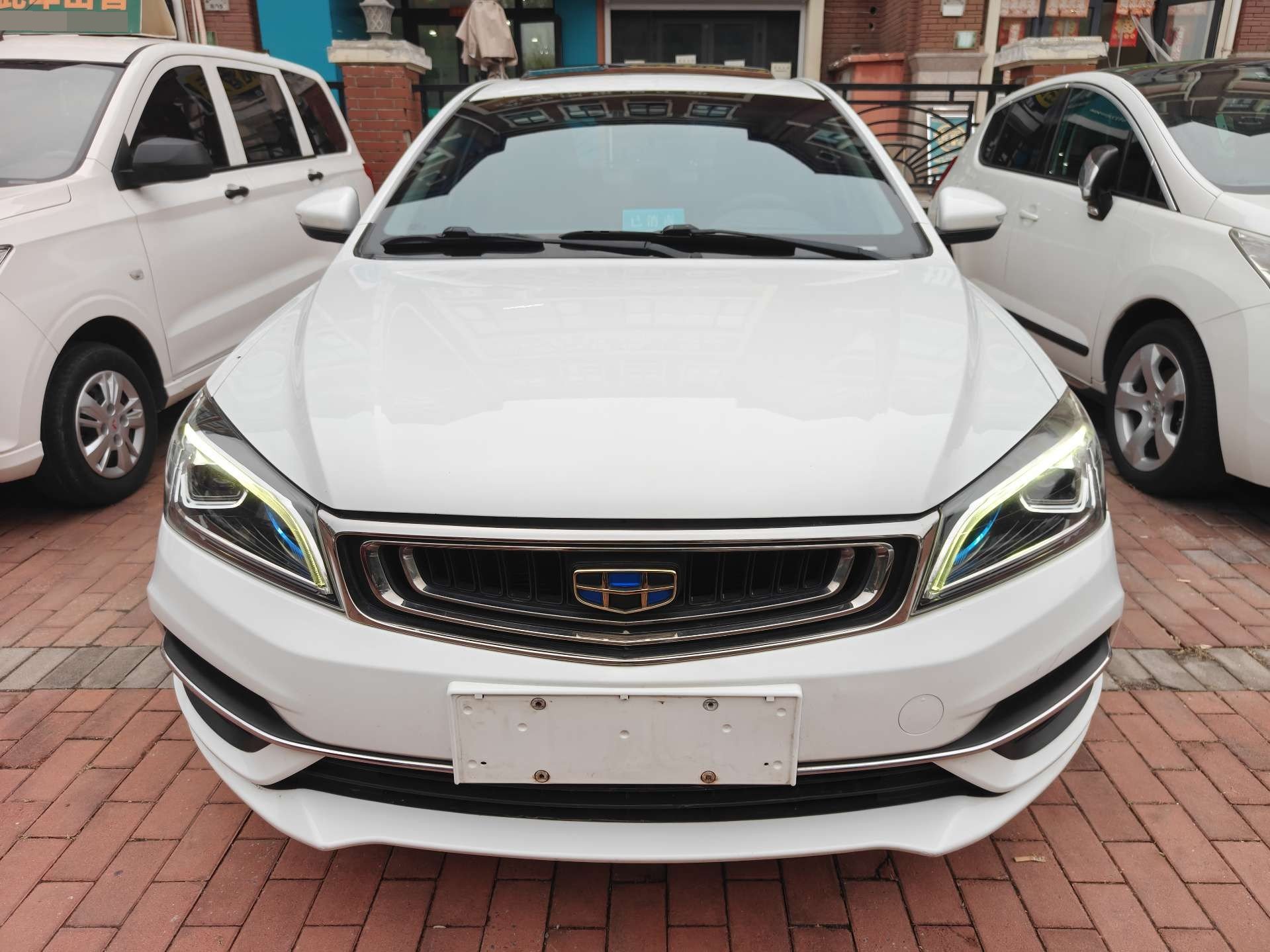 GEELY Emgrand 2018 #2 GEELY Emgrand 2018 imagen de coche #2
