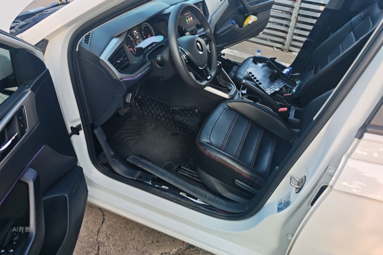 Volkswagen Polo 2022 car image #18