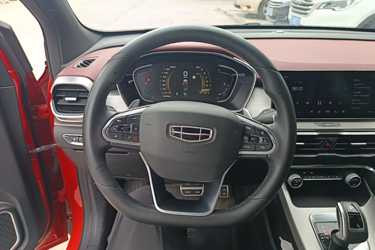 GEELY Coolray 2019 #11 GEELY Coolray 2019 car image #11