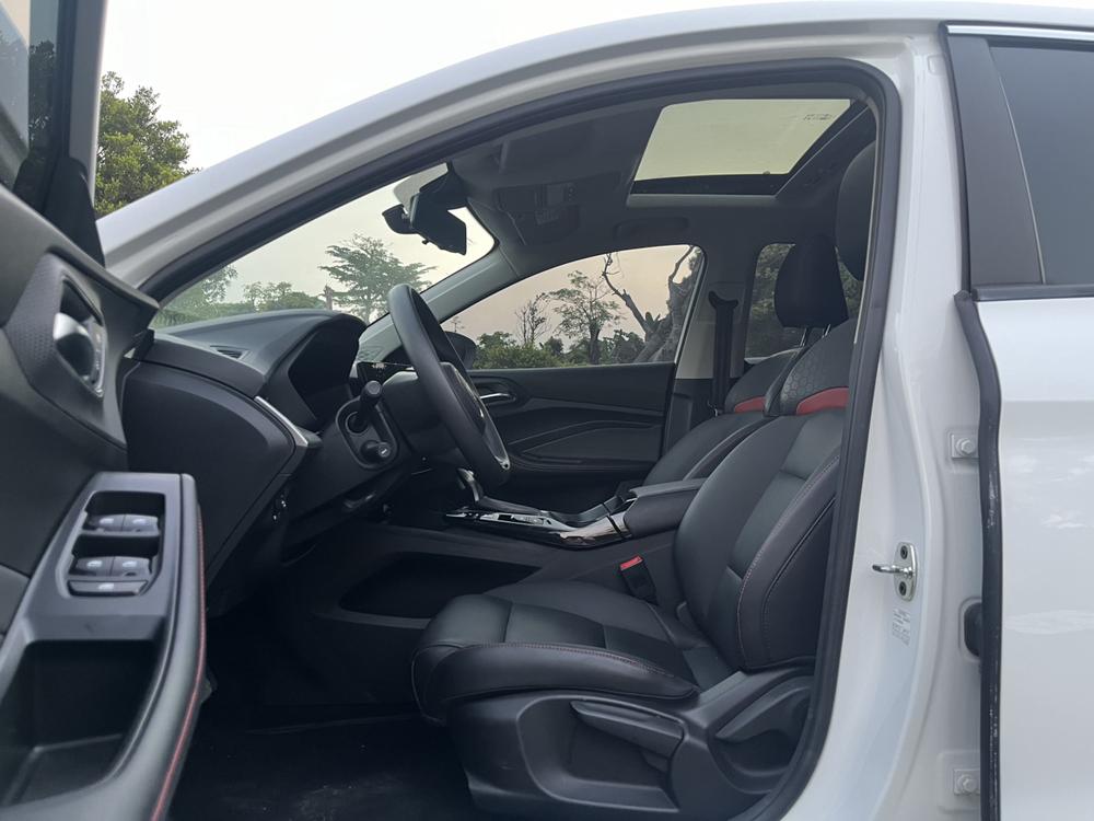 MG 5 2023 car image #26