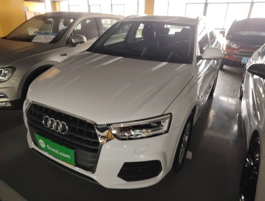 Audi Q3 2018 immagine di auto 
