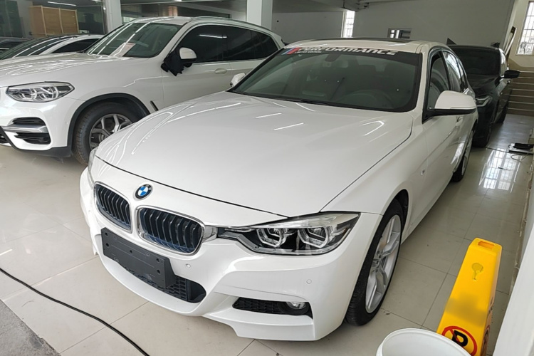 BMW 3 Series 2018 car image #2