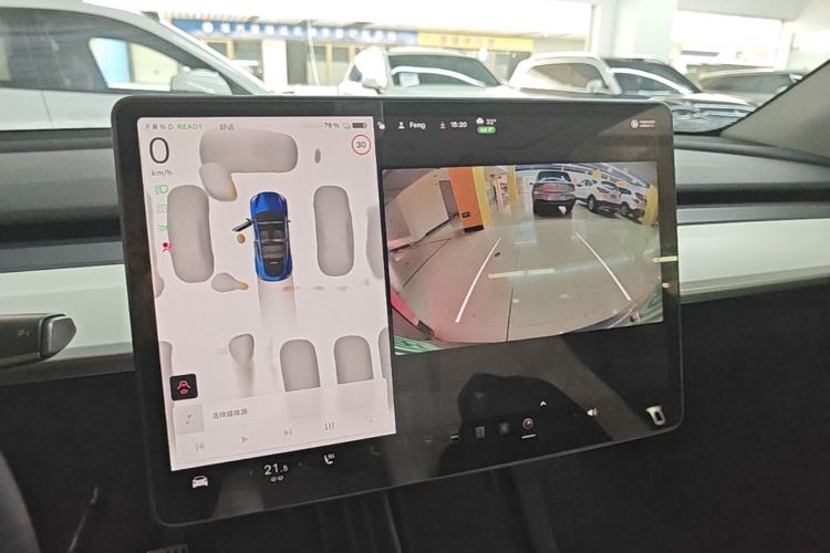 Tesla Model Y 2021 #13 Tesla Model Y 2021 car image #13