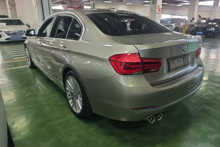 BMW 3 Series 2017 immagine di auto #5