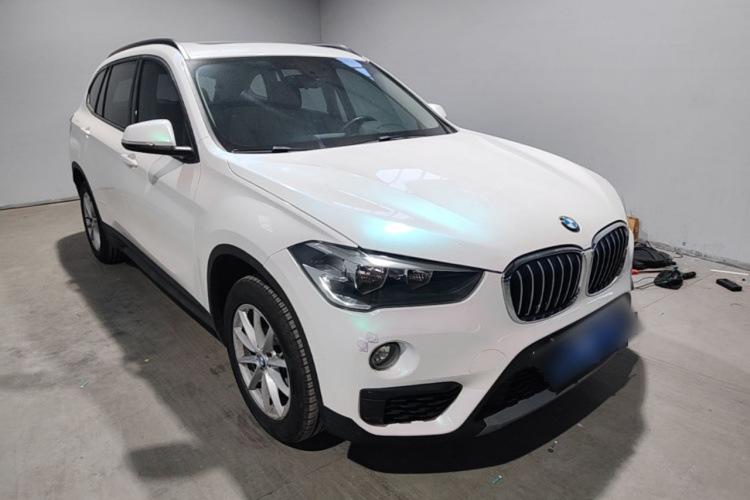 BMW X1 2019 #4 BMW X1 2019 car image #4