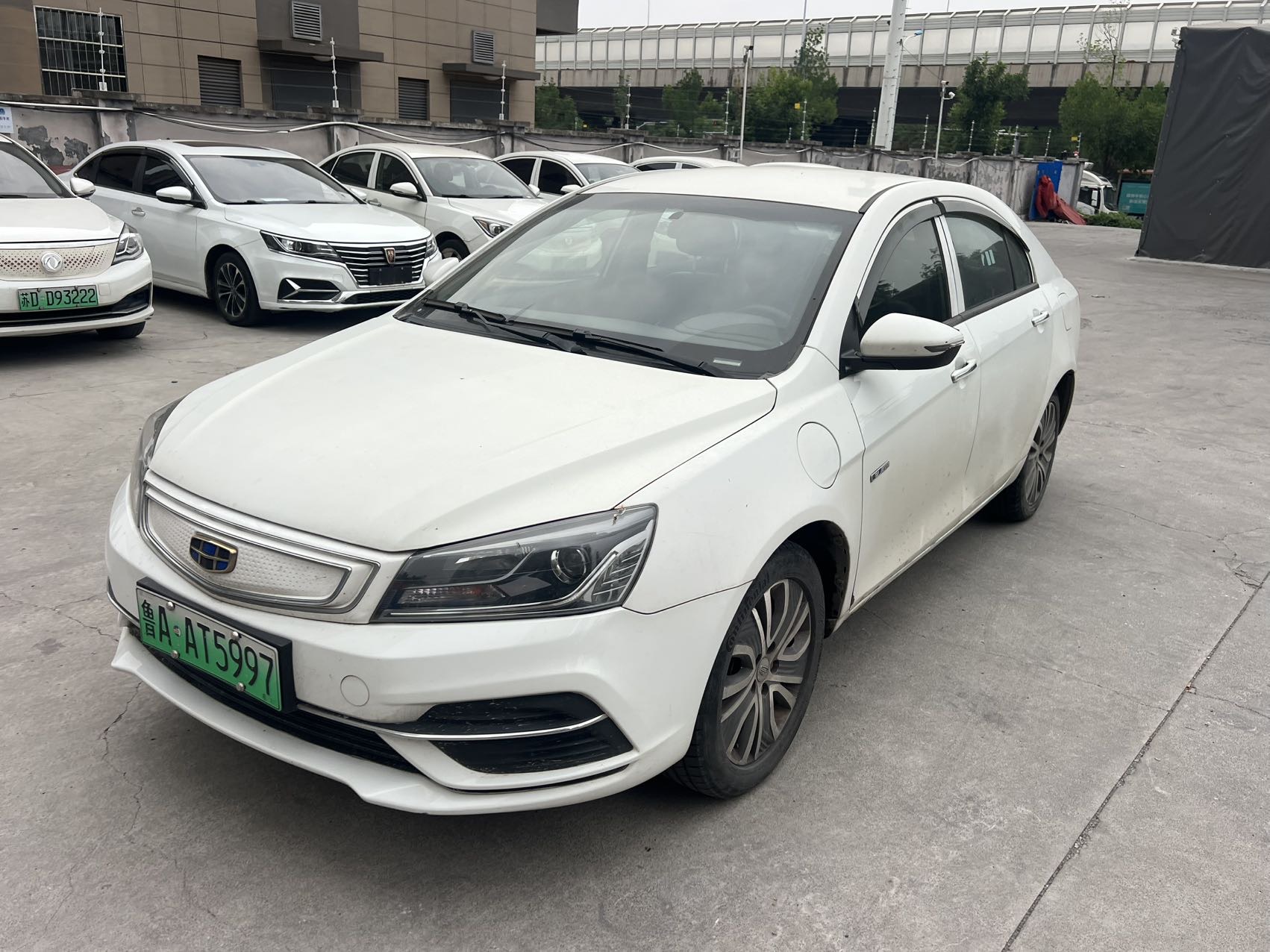 GEELY Emgrand New Energy 2019 car image 