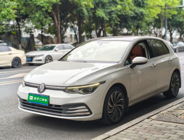 Volkswagen Golf 2021 car image 