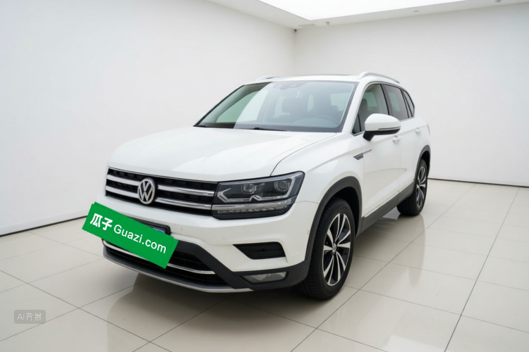 Volkswagen Tharu 2020 car image #2