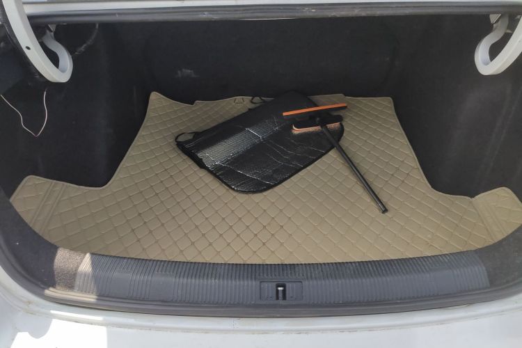 Volkswagen Bora 2018 car image #19