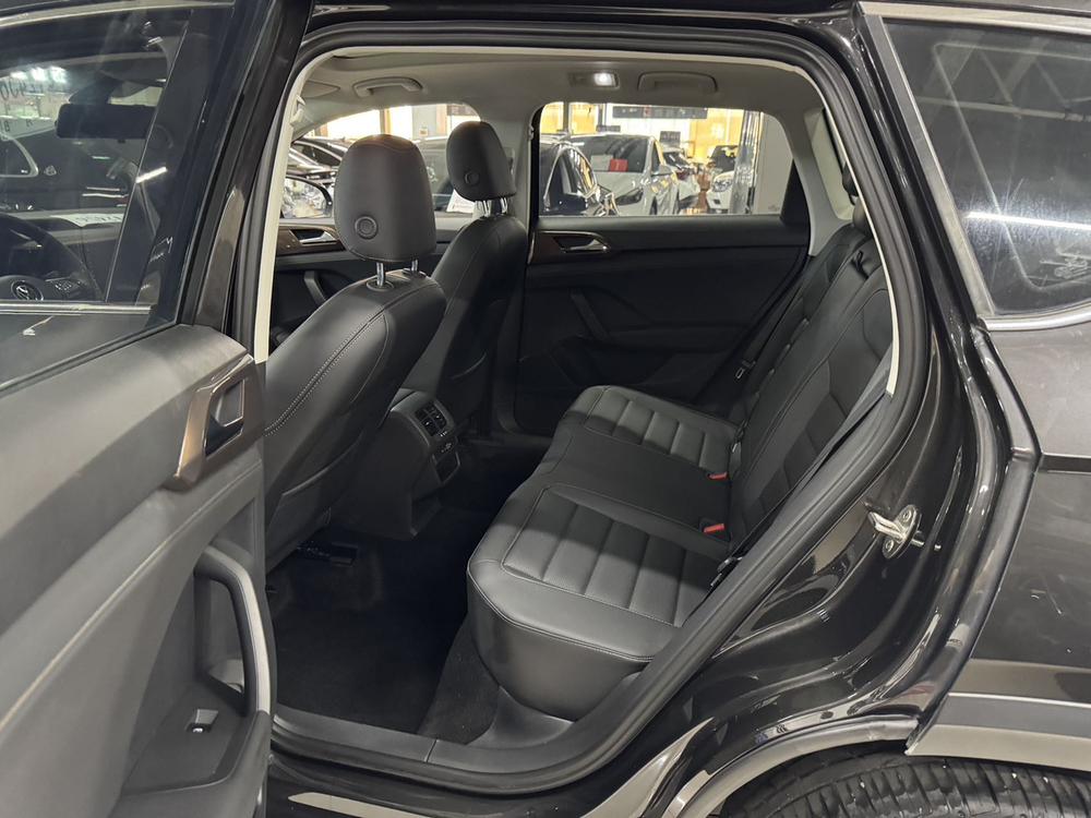 Volkswagen Tharu 2022 car image #10