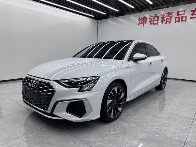 Audi A3 2022 car image #23