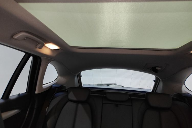 BMW X1 2019 #18 BMW X1 2019 car image #18