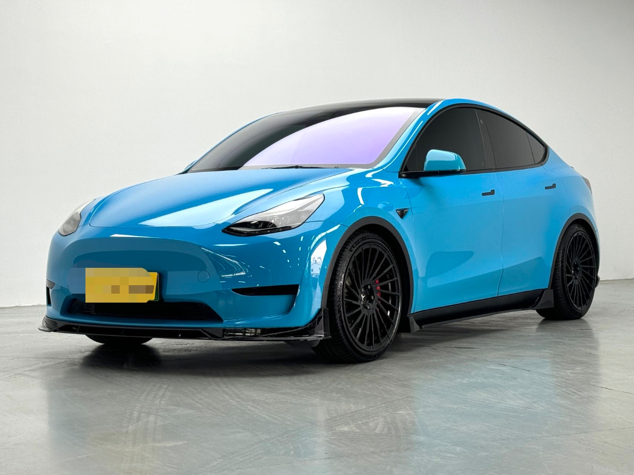 Tesla Model Y 2022 #2 Tesla Model Y 2022 car image #2
