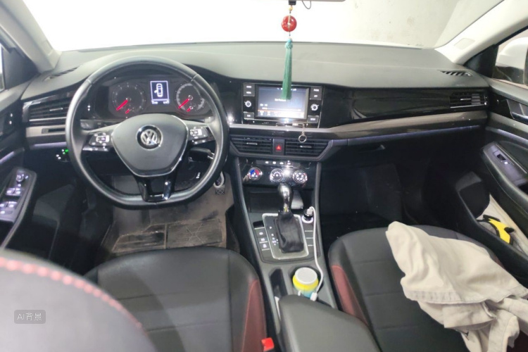 Volkswagen Bora 2020 car image #11