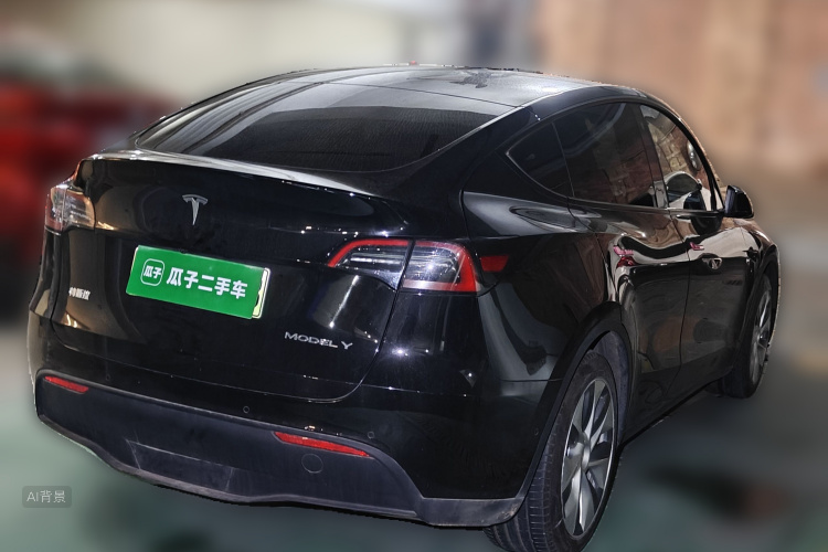 Tesla Model Y 2022 immagine di auto #7