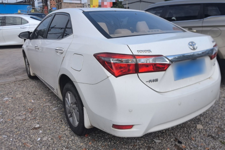 Toyota Corolla 2015 #5 Toyota Corolla 2015 car image #5
