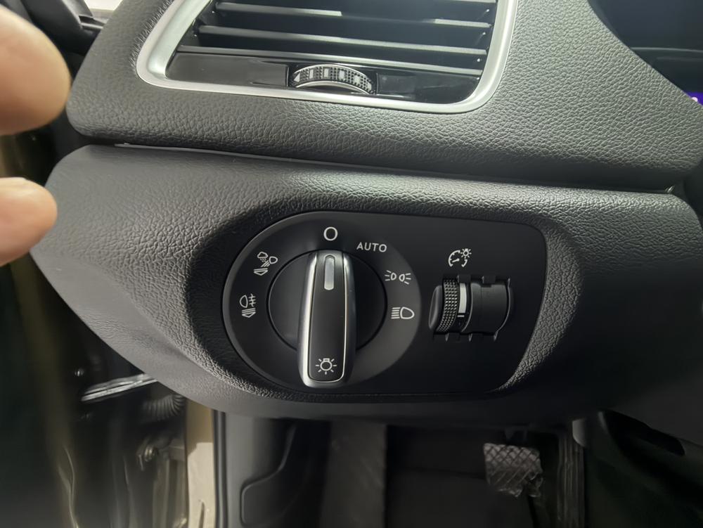 Audi Q3 2016 #22 Audi Q3 2016 car image #22