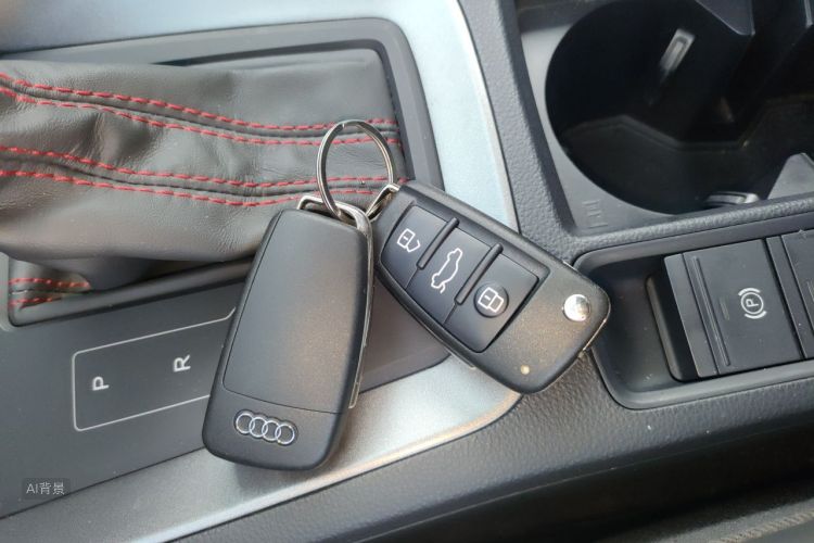 Audi Q3 2022 #10 Audi Q3 2022 car image #10