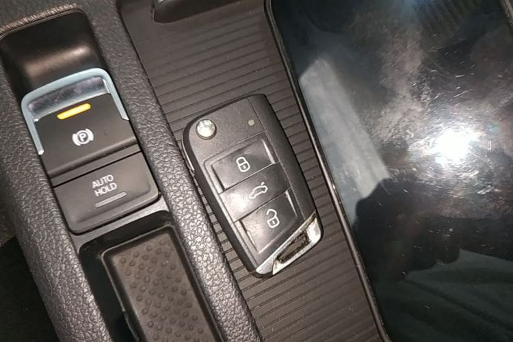 Volkswagen Golf 2019 #9 Volkswagen Golf 2019 car image #9