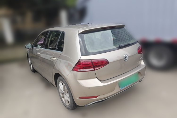 Volkswagen Golf 2019 #5 Volkswagen Golf 2019 car image #5