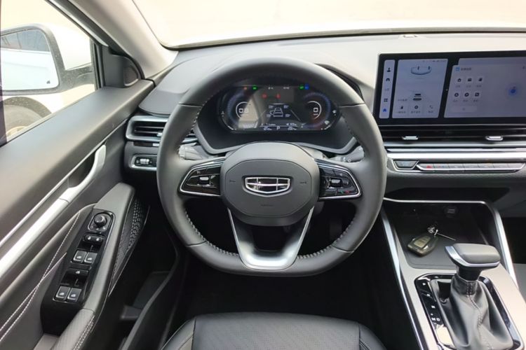 GEELY Emgrand 2023 изображение автомобиля #15