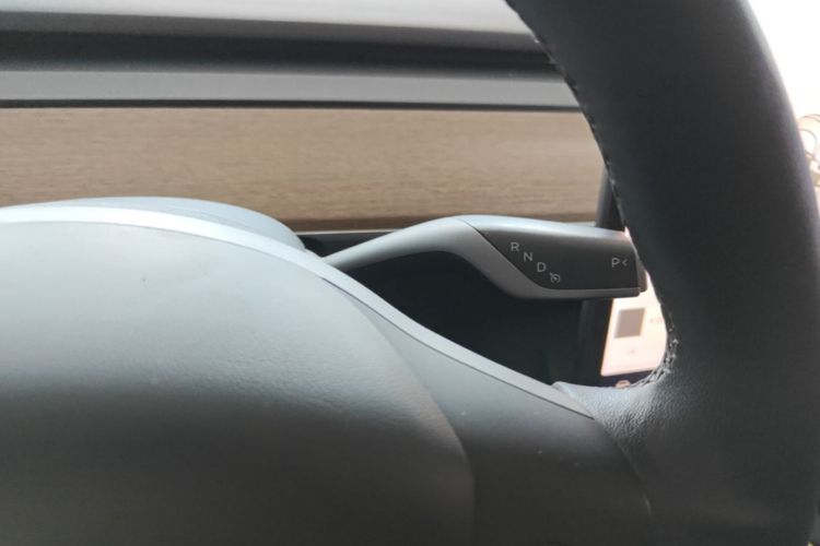 Tesla Model 3 2021 car image #14
