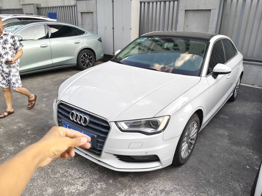 2017 car image 