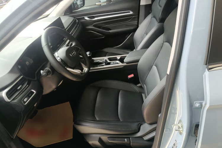 GEELY Emgrand 2023 car image #15