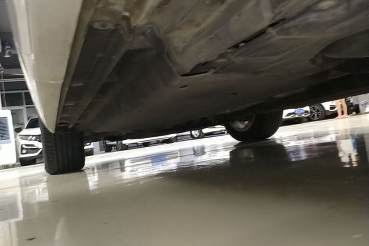 Audi Q3 2017 car image #27