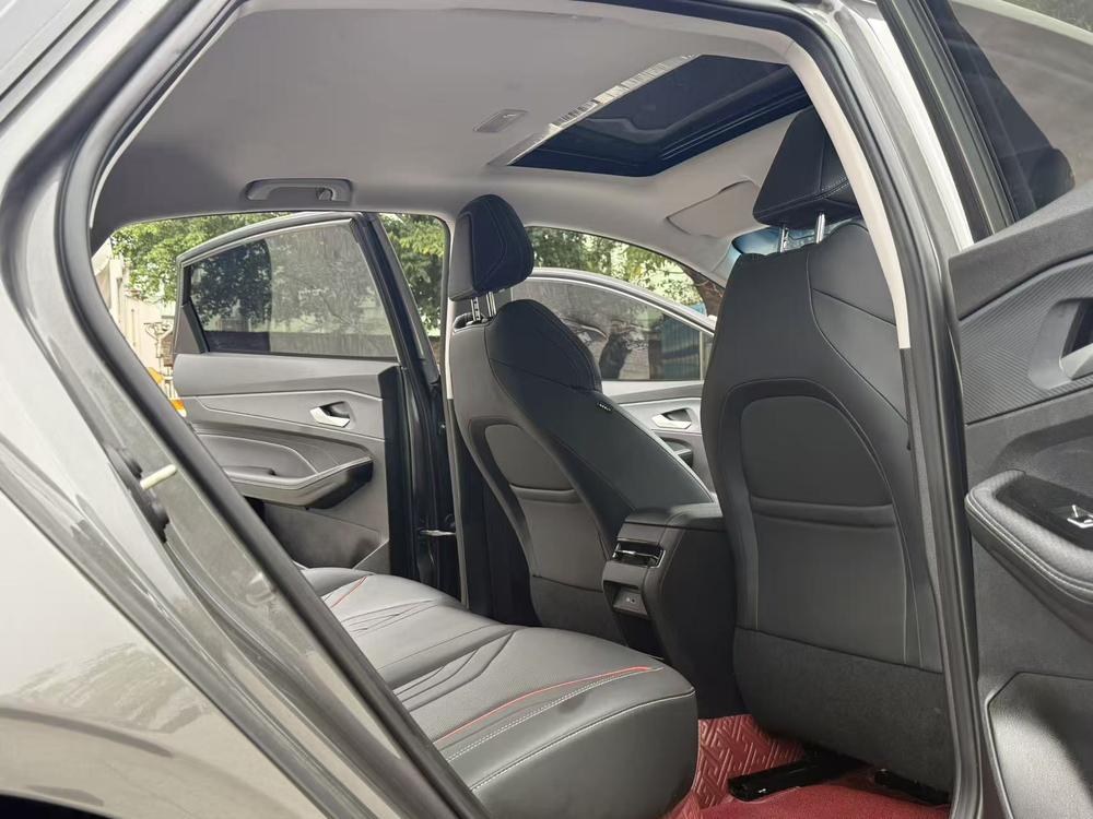 GEELY Binray 2023 car image #15