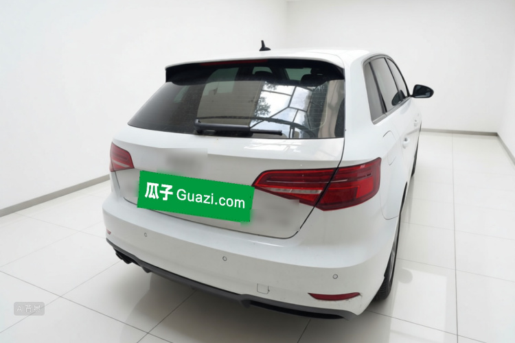 Audi A3 2019 car image #6