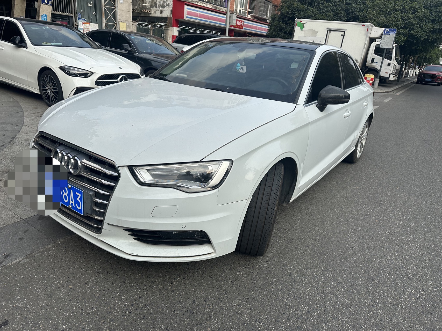2016 2016 immagine di auto