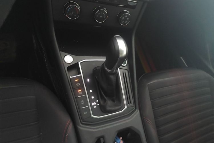 Volkswagen Lavida 2024 imagen de coche #14