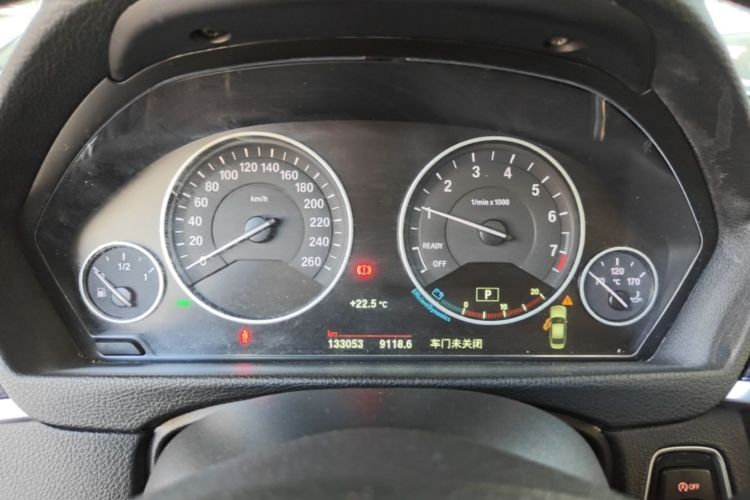 BMW 3 Series 2018 #12 BMW 3 Series 2018 car image #12