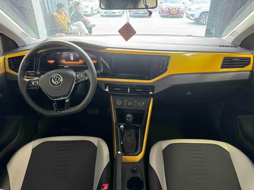 Volkswagen Polo 2023 car image #7