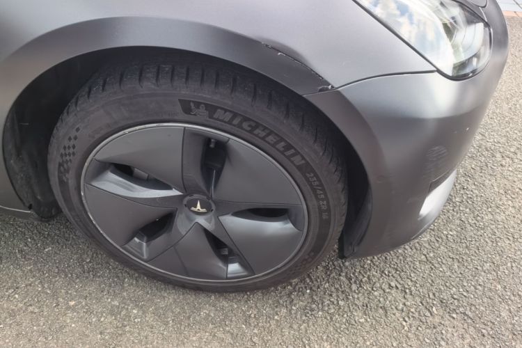 Tesla Model 3 2020 immagine di auto #9