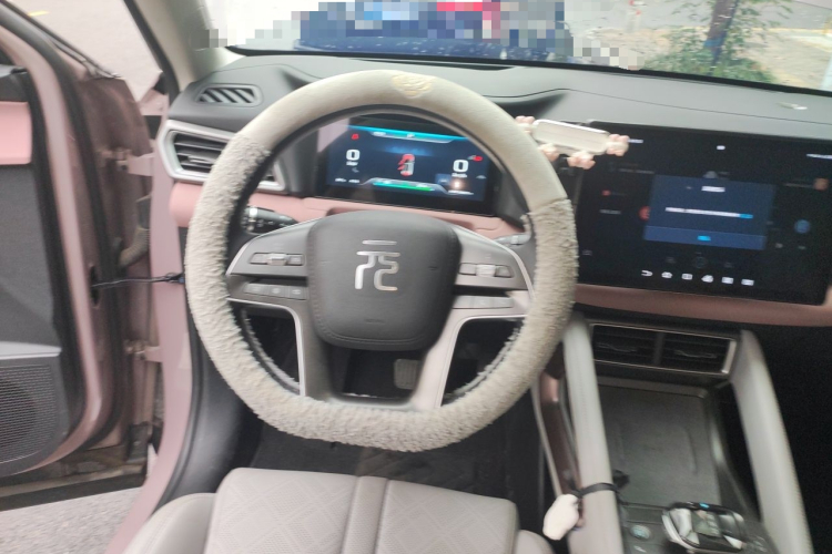 BYD YuanUP 2024 car image #15