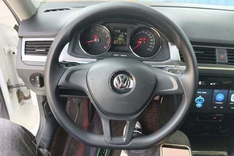 Volkswagen Bora 2020 car image #11