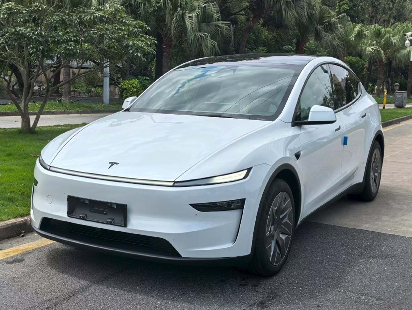 Tesla Model Y 2026 Tesla Model Y 2026 car image