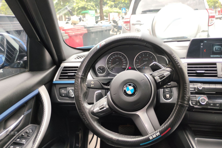 BMW 3 Series 2018 #12 BMW 3 Series 2018 car image #12
